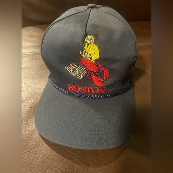 Vintage Retro Boston Lobster Navy Cap with Embroidered Design, OSFA unique - Picture 1 of 6